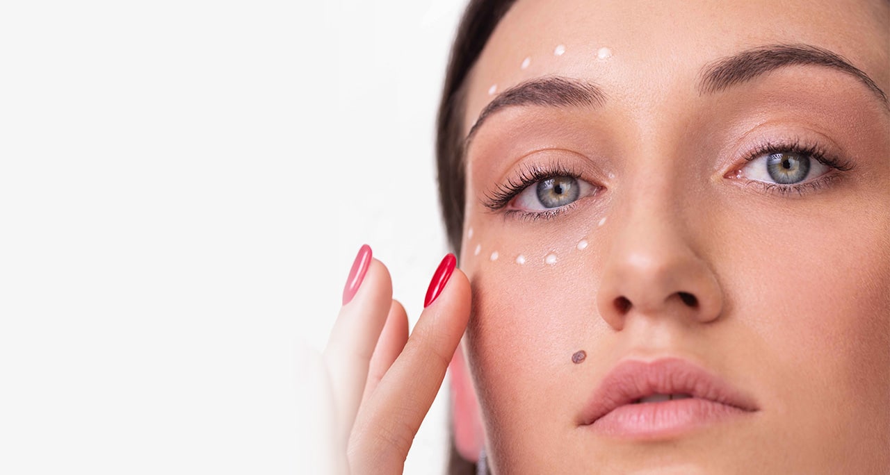 Eye contour care: the right gestures